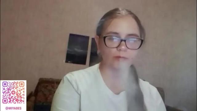 Image 3 of miyabe Stream on Chaturbate on 1 month ago