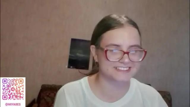 Image 2 of miyabe Stream on Chaturbate on 26 days ago