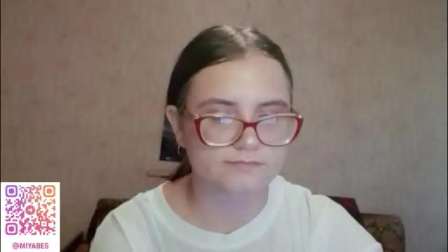 Image 4 of miyabe Stream on Chaturbate on 26 days ago