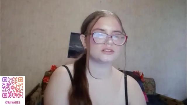 Image 12 of miyabe Stream on Chaturbate on 13 hours ago