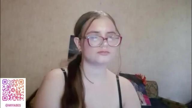 Image 3 of miyabe Stream on Chaturbate on 13 hours ago