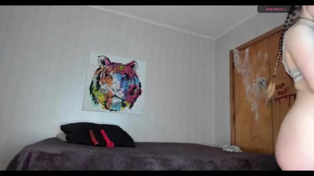 Thumbnail 3, mizzkittay's Stream at Chaturbate, 19 months ago