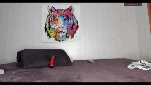 Image 2 of mizzkittay Stream on Chaturbate on 19 months ago