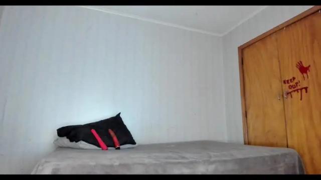 Image 12 of mizzkittay Stream on Chaturbate on 19 months ago