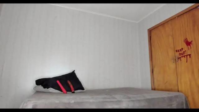 Image 4 of mizzkittay Stream on Chaturbate on 19 months ago