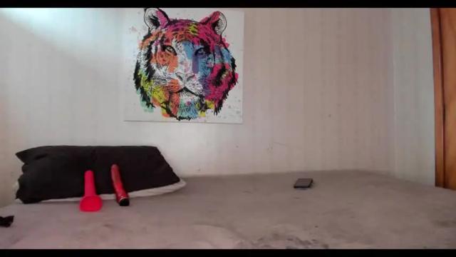 Image 4 of mizzkittay Stream on Chaturbate on 19 months ago