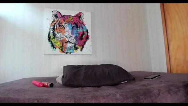 Image 6 of mizzkittay Stream on Chaturbate on 18 months ago
