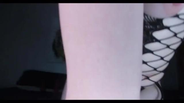Image 10 of mizzkittay Stream on Chaturbate on 18 months ago