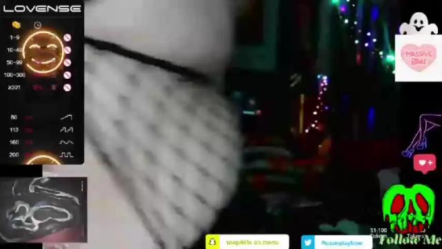 Image 2 of mizzpoizon13 Stream on Chaturbate on 20 months ago