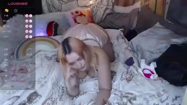 Image 5 of mj_vodkagirls Stream on Chaturbate on 13 months ago