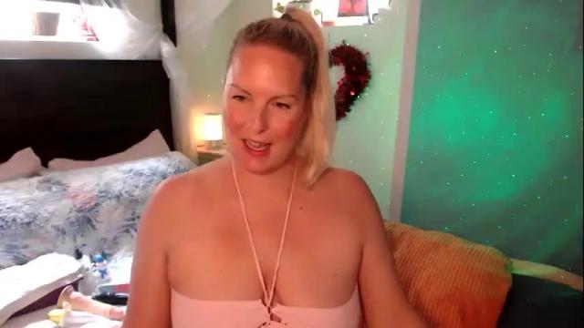 Image 8 of mjcoconut Stream on Chaturbate on 2 months ago