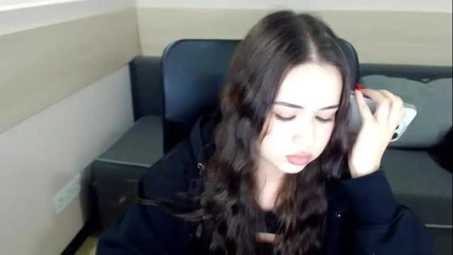 Image 2 of mmm_bananaa_ Stream on Chaturbate on 17 months ago