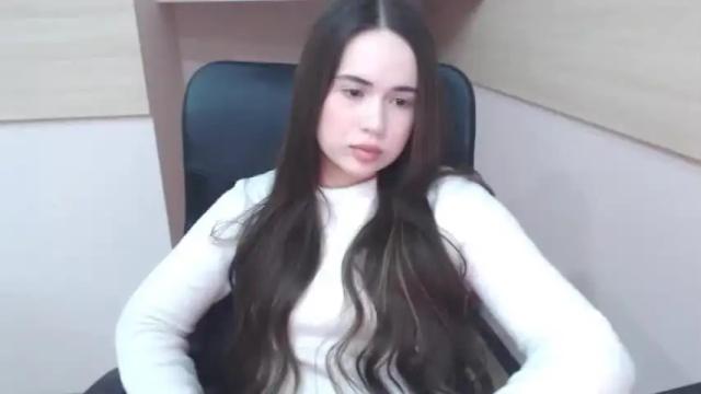 Image 10 of mmm_bananaa_ Stream on Chaturbate on 13 months ago