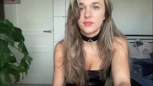 Image 12 of mmminnie Stream on Chaturbate on 2 months ago