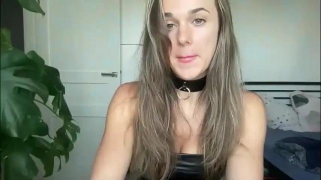 Image 3 of mmminnie Stream on Chaturbate on 2 months ago