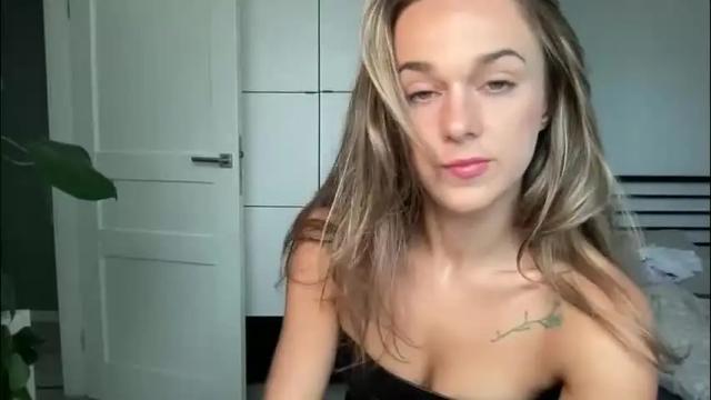 Image 7 of mmminnie Stream on Chaturbate on 1 month ago