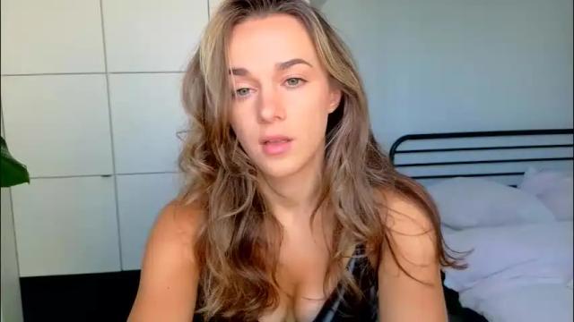 Image 3 of mmminnie Stream on Chaturbate on 1 month ago