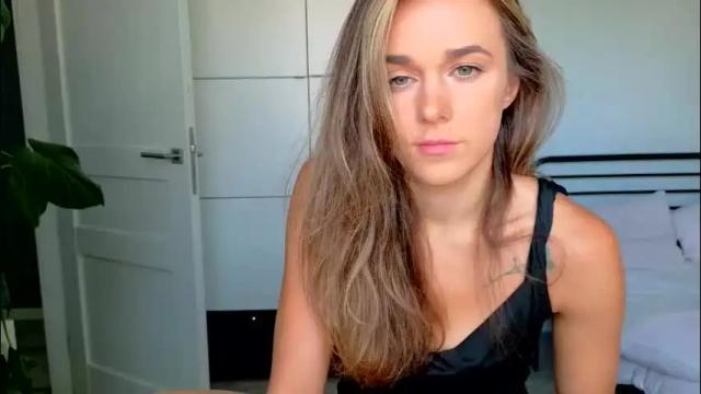 Image 12 of mmminnie Stream on Chaturbate on 1 month ago