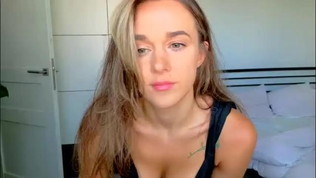 Image 2 of mmminnie Stream on Chaturbate on 1 month ago