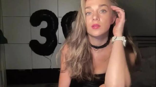 Image 4 of mmminnie Stream on Chaturbate on 1 month ago