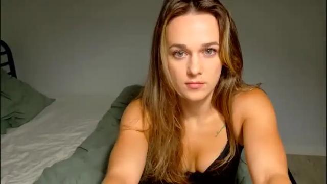 Image 4 of mmminnie Stream on Chaturbate on 2 months ago