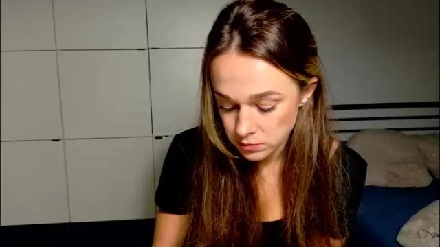 Image 12 of mmminnie Stream on Chaturbate on 2 months ago