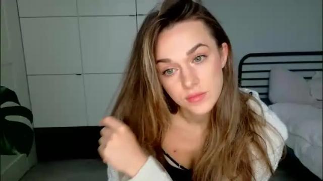 Image 7 of mmminnie Stream on Chaturbate on 1 month ago