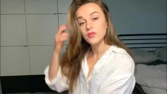 Image 3 of mmminnie Stream on Chaturbate on 1 month ago