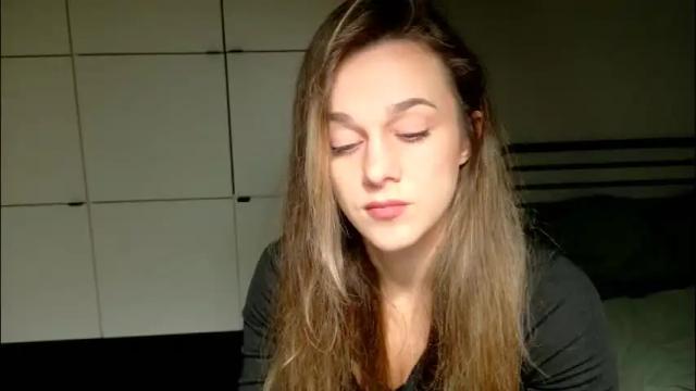 Image 7 of mmminnie Stream on Chaturbate on 13 days ago