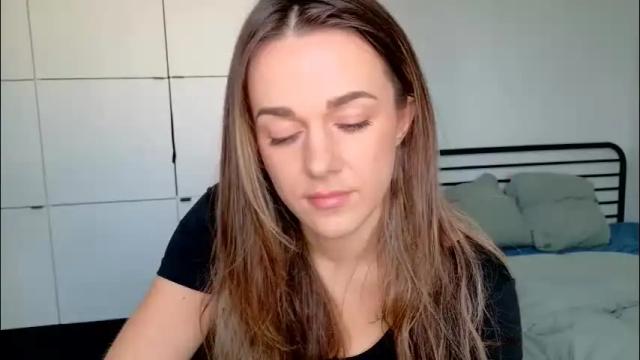 Image 12 of mmminnie Stream on Chaturbate on 12 days ago