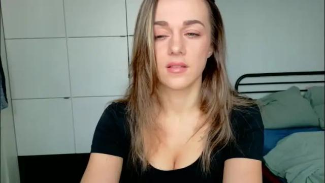 Image 3 of mmminnie Stream on Chaturbate on 12 days ago