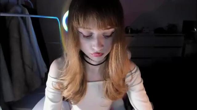 Image 2 of mnepohhh Stream on Chaturbate on 1 month ago