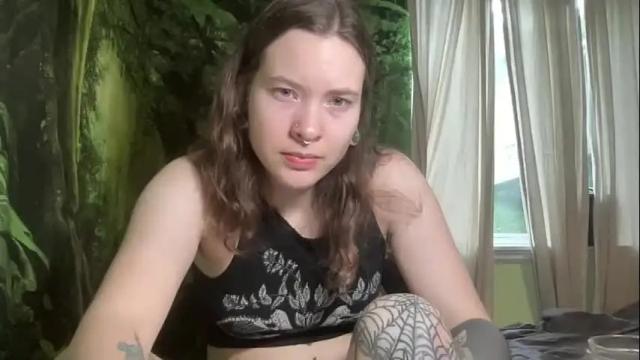 Image 2 of mo0n_goddess Stream on Chaturbate on 1 month ago