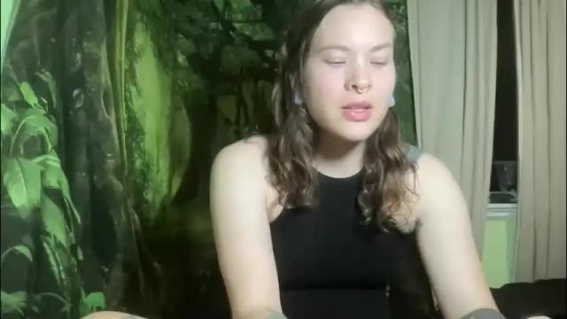 Thumbnail 3, mo0n_goddess's Stream at Chaturbate, 1 month ago