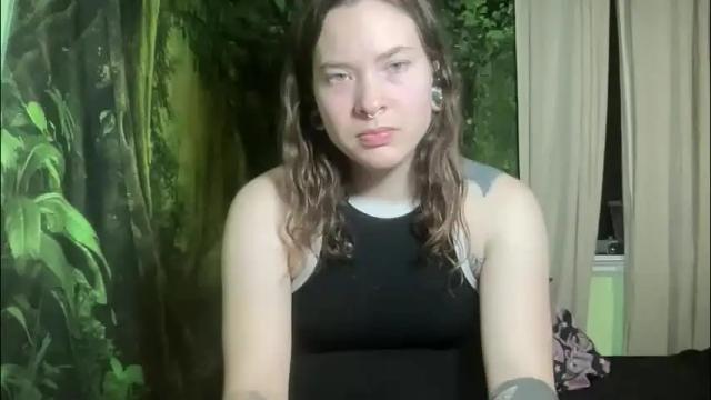 Image 3 of mo0n_goddess Stream on Chaturbate on 11 days ago