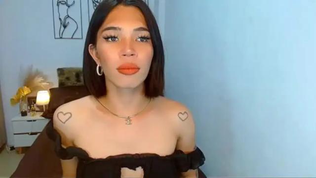 Image 12 of moanamour_bianca Stream on Chaturbate on 10 months ago