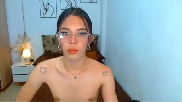 Image 7 of moanamour_bianca Stream on Chaturbate on 10 months ago