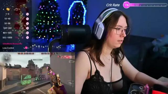 Thumbnail 2, moaning___lisa's Stream at Chaturbate, 12 months ago