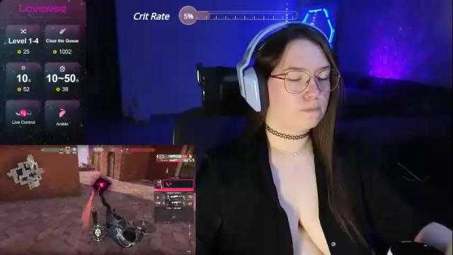 Image 11 of moaning___lisa Stream on Chaturbate on 1 month ago