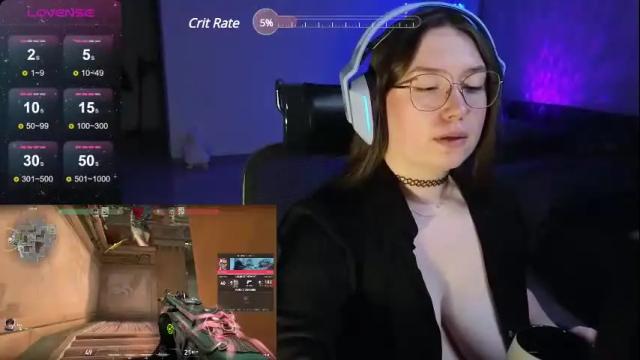 Image 12 of moaning___lisa Stream on Chaturbate on 1 month ago