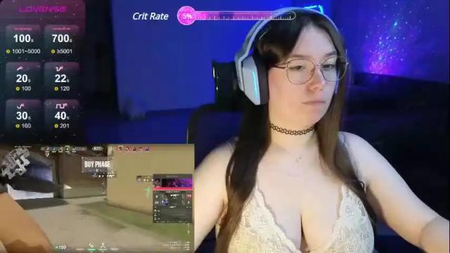 Image 3 of moaning___lisa Stream on Chaturbate on 1 month ago