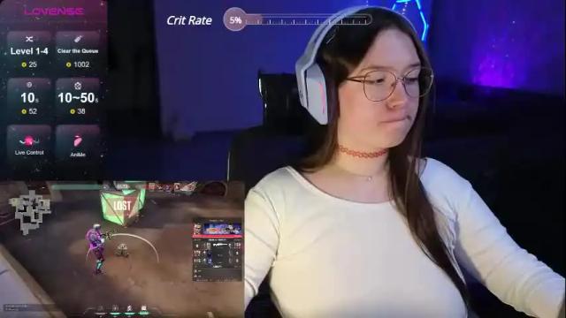Image 12 of moaning___lisa Stream on Chaturbate on 10 days ago