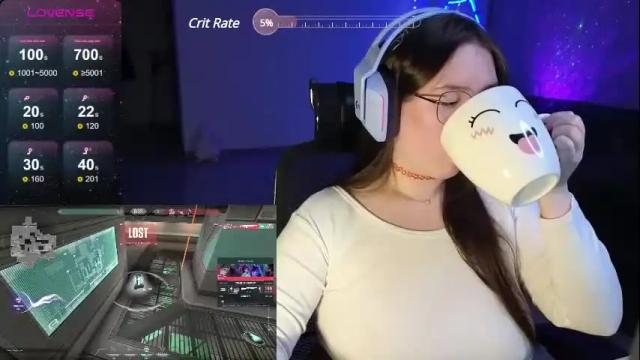 Image 3 of moaning___lisa Stream on Chaturbate on 10 days ago