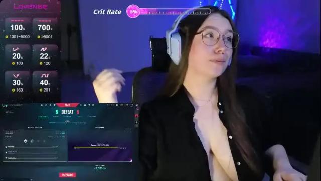 Image 10 of moaning___lisa Stream on Chaturbate on 5 days ago