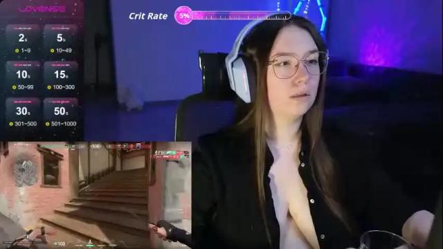 Image 3 of moaning___lisa Stream on Chaturbate on 5 days ago