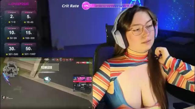 Image 10 of moaning___lisa Stream on Chaturbate on 27 days ago