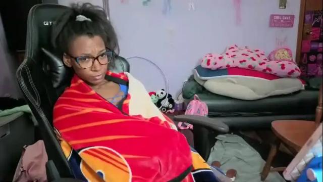 Image 10 of mocha_ Stream on Chaturbate on 27 days ago