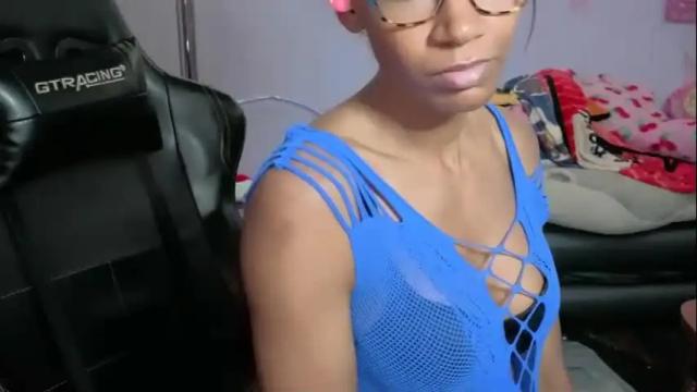 Image 6 of mocha_ Stream on Chaturbate on 27 days ago