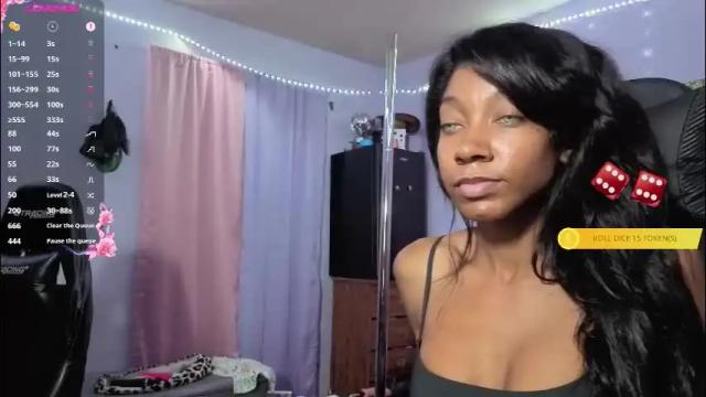 Image 12 of mocha_ Stream on Chaturbate on 14 days ago