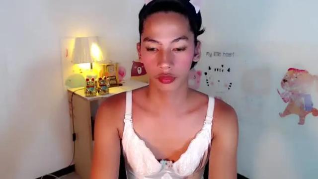 Image 4 of mocha_locca Stream on Chaturbate on 1 month ago